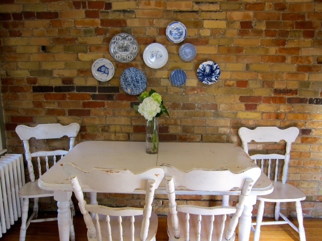 Home Improvements: Plate Wall
